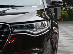 2017款 1.8T 双离合尊贵型贺岁版