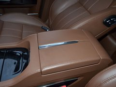 2017款 1.8T 双离合尊贵型贺岁版
