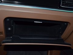 2017款 1.8T 双离合尊贵型贺岁版