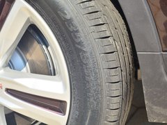 2017款 1.8T 双离合旗舰型贺岁版