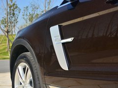 2017款 1.8T 双离合旗舰型贺岁版