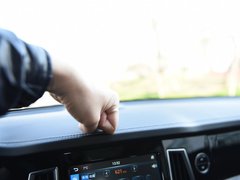 2017款 1.8T 双离合旗舰型贺岁版