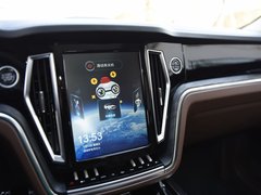 2017款 1.8T 双离合旗舰型贺岁版