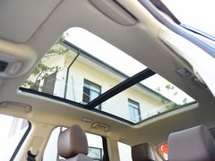 2017款 1.8T 双离合旗舰型贺岁版