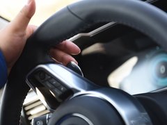 2017款 1.8T 双离合旗舰型贺岁版