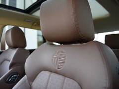 2017款 1.8T 双离合旗舰型贺岁版
