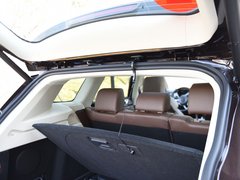 2017款 1.8T 双离合旗舰型贺岁版