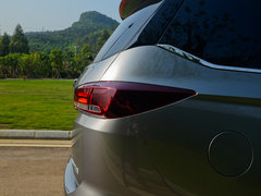 2018款 1.5L 手动豪华型 国V