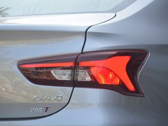 2018款 200T 自动尊贵版