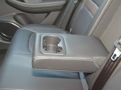 2018款 200T 自动尊贵版