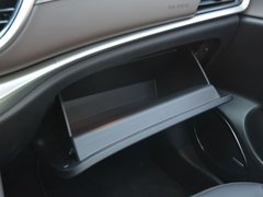 2018款 200T 自动尊贵版