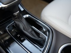 2018款 200T 自动尊贵版