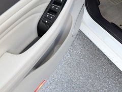 2018款 200T 自动尊贵版
