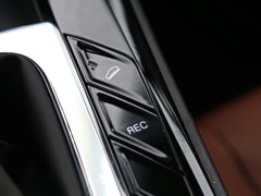 2018款 1.5T 自动豪华型 7座