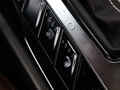 2018款 1.5T 自动豪华型 7座