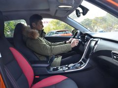 2018款 EV300 精英版