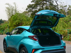2018款 2.0L 旗舰天窗版 国VI