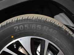 2018款 1.5L 手动豪华型