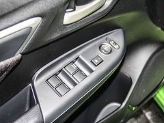 2018款 1.5L CVT潮跑版