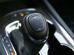 2018款 530T 自动锐驰版
