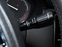 2018款 1.6T 自动旗舰型