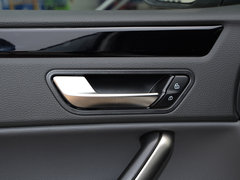 2018款 三厢 1.6T 自动旗舰型