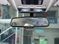 2018款 三厢 1.6T 自动旗舰型