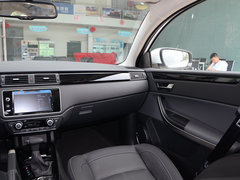 2018款 三厢 1.6T 自动旗舰型