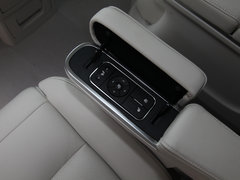2018款 320T 尊贵版