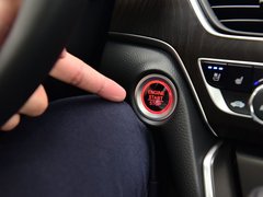 2018款 260TURBO 尊贵版