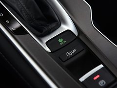2018款 260TURBO 尊贵版