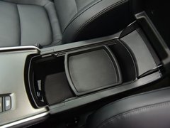 2018款 260TURBO 尊贵版
