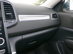 2018款 2.0L 两驱豪华版
