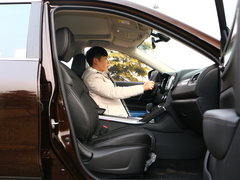 2018款 2.0L 两驱豪华版