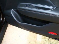 2018款 2.0L 两驱豪华版