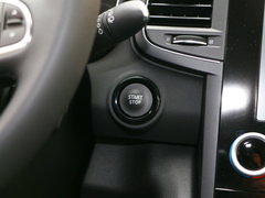 2018款 2.0L 两驱豪华版