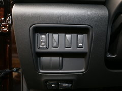 2018款 2.5L 四驱旗舰版