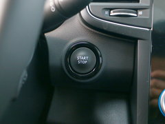 2018款 2.5L 四驱旗舰版