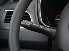2018款 2.5L 两驱尊贵版