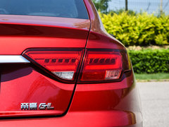 2018款 1.4T 自动旗舰型