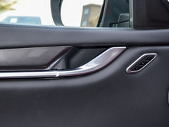 2018款 3.0T 350Hp 标准版