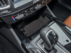 2018款 3.0T 350Hp 标准版