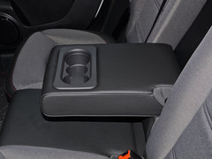 2018款 都市SUV 1.6T 自动尊贵型