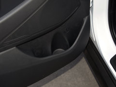 2018款 1.6T 双离合两驱15周年特别版