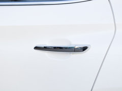 2018款 1.6T 双离合两驱15周年特别版