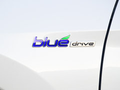 2018款 1.6T 双离合两驱15周年特别版