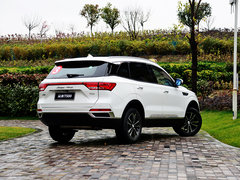 2018款 1.5T 自动旗舰型