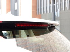 2018款 1.5T 自动旗舰型