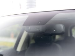 2018款 1.5T 自动旗舰型