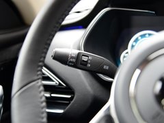 2018款 1.5T 自动旗舰型